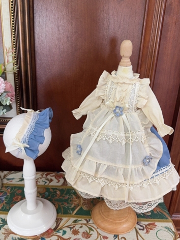 BJD Clothes Girl Blue Dress...